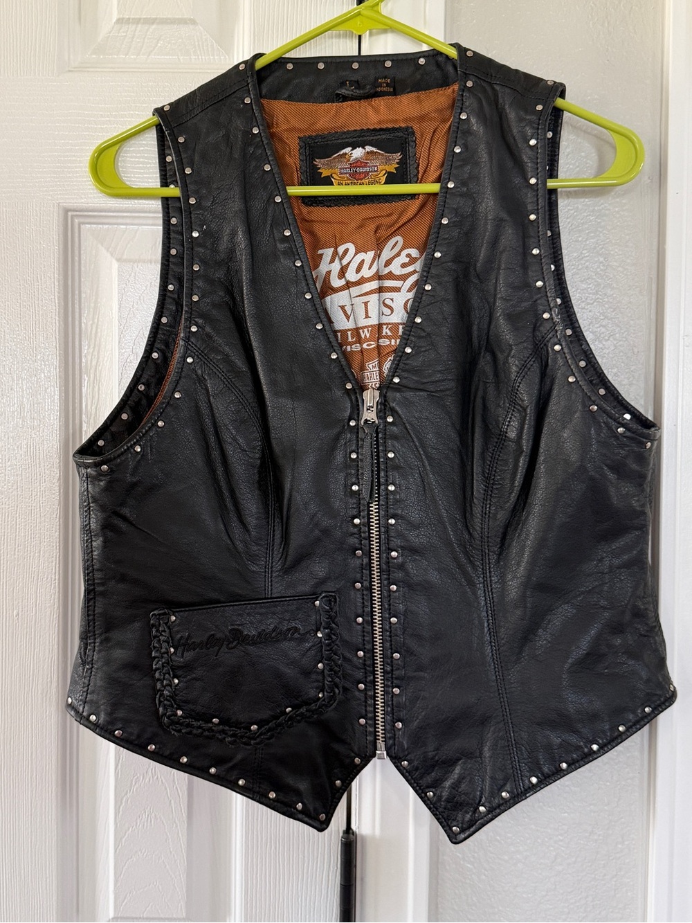 Vintage Harley-Davidson Women's Black Studded Leather Vest Milwaukee